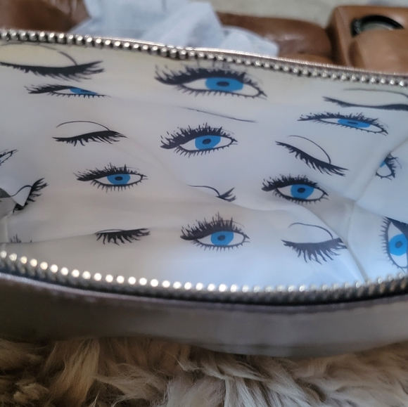 NWT Rodan and fields cosmetic bag - Picture 6 of 7